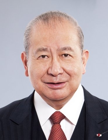 Dr. David K. P. Li