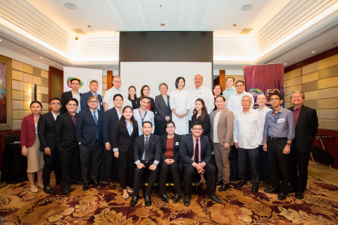 Sponsors and AIM representatives during the thanksgiving dinner