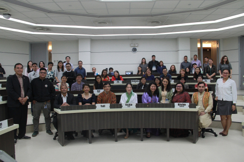 Master in Development Management Class of 2018 students (front row) and attendees at the Sustainable Development Goals peer class.