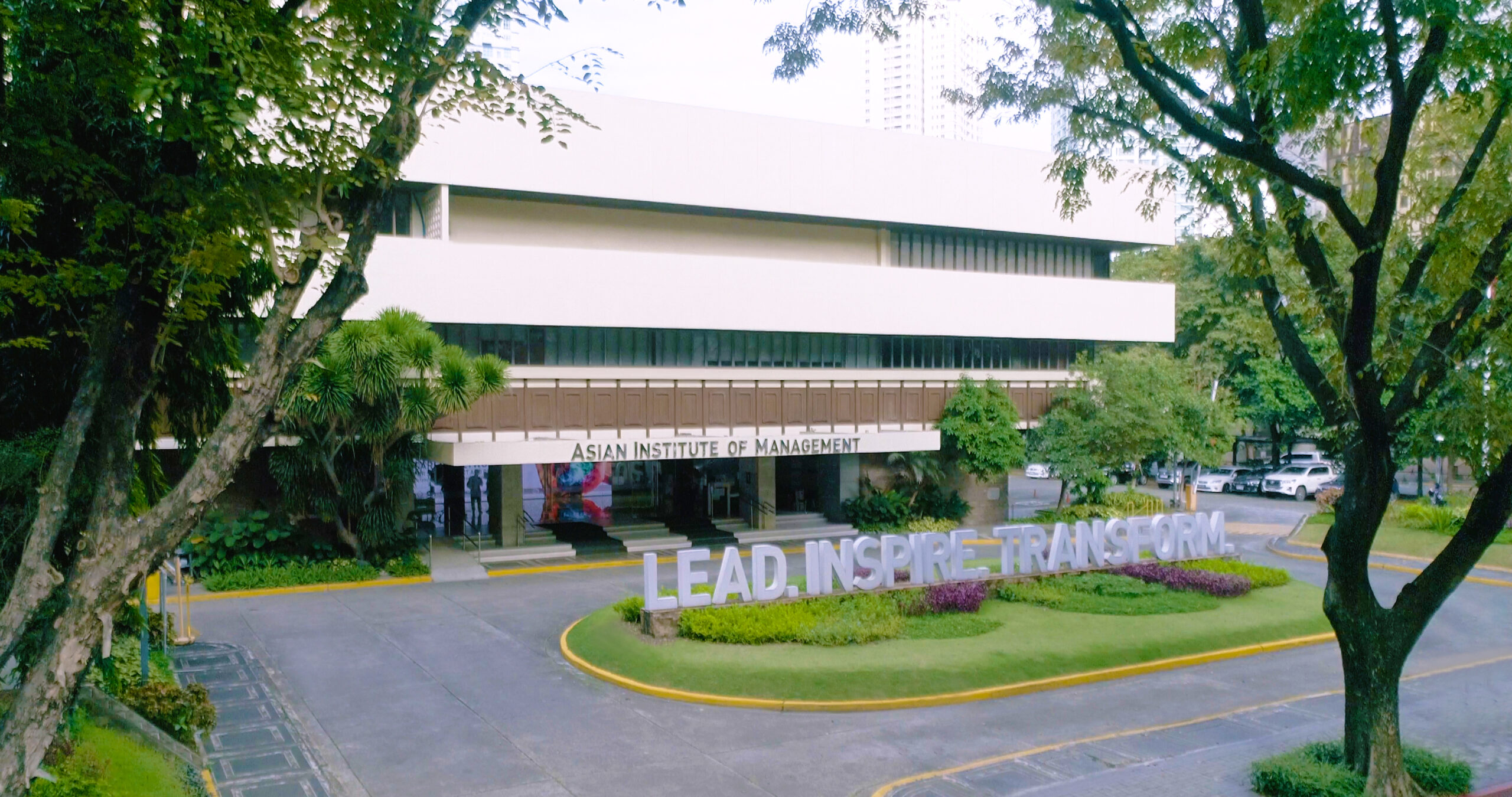 AIM facade