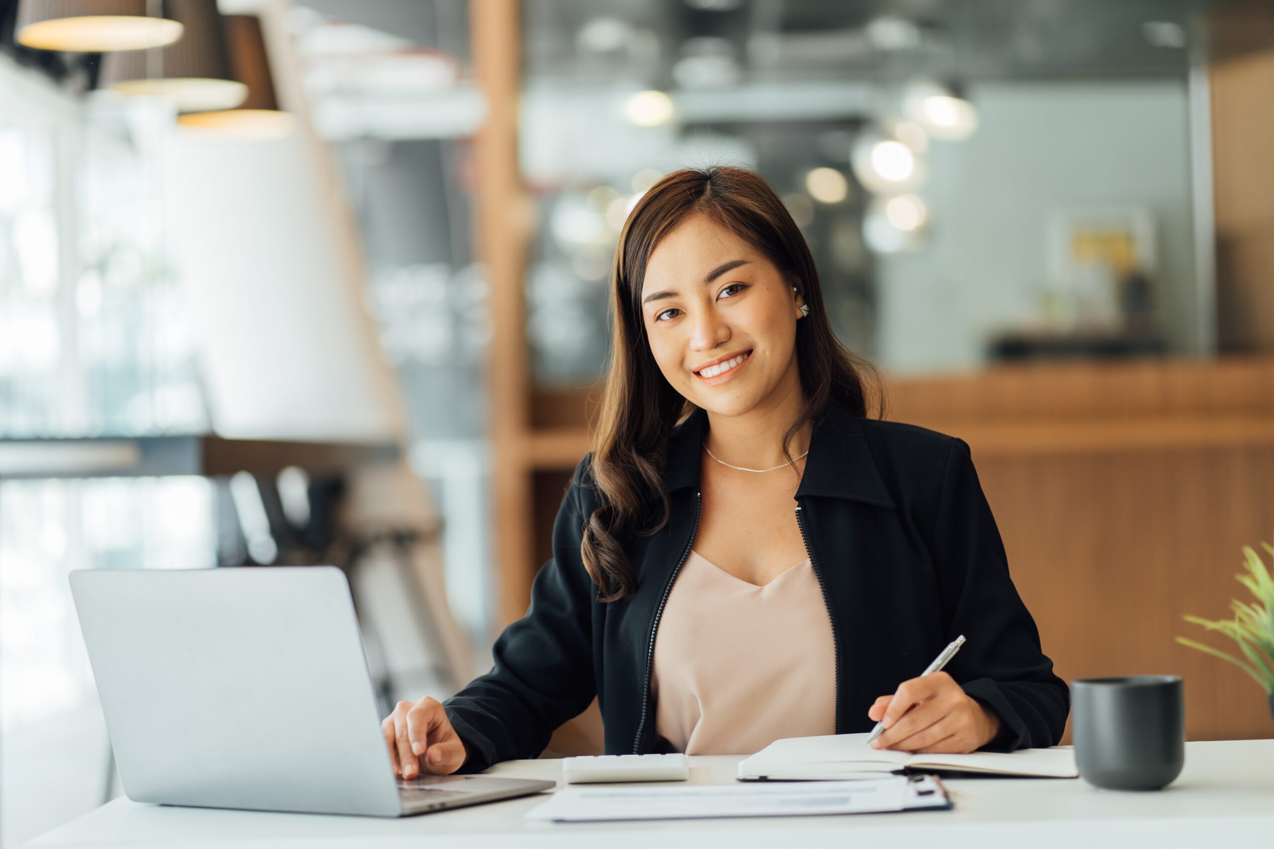 a master in entrepreneurship student smiling